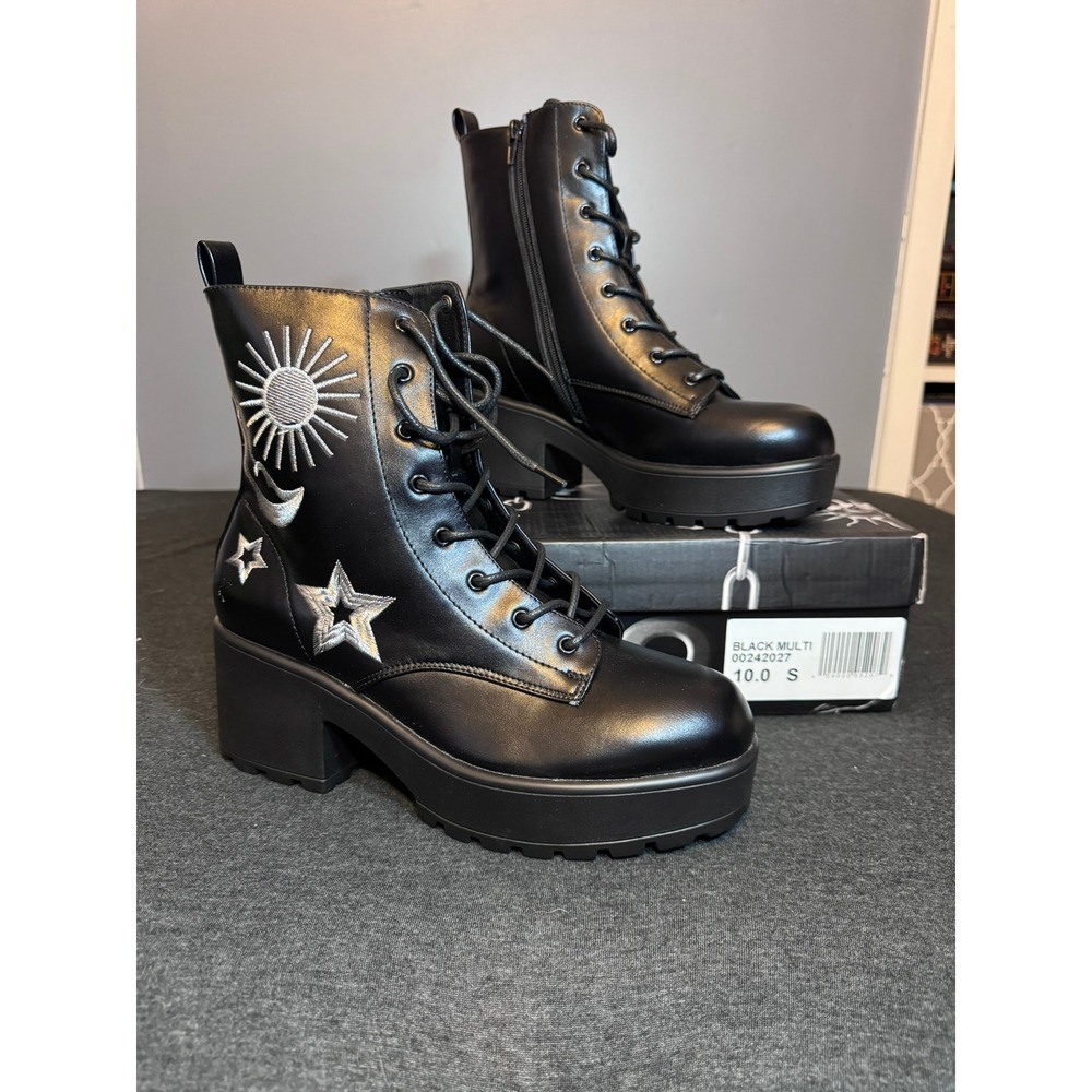 KOI Footwear Black Celestial Sun Moon Star Platform Combat Boots Womens 10 NEW